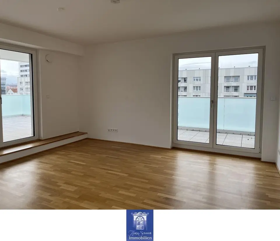 4 Zimmer Wohnung mit 166 m² in Dresden – Bild 1