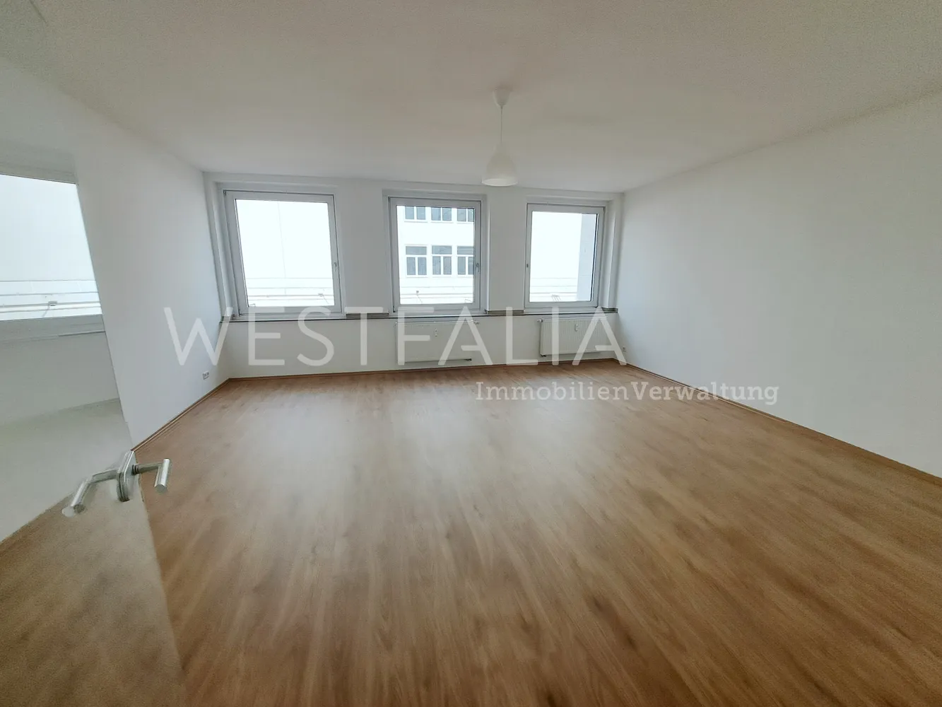 4 Zimmer Wohnung mit 129 m² in Duisburg – Bild 2