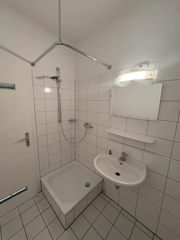 1 Zimmer Wohnung mit 35 m² in Düsseldorf – Bild 9