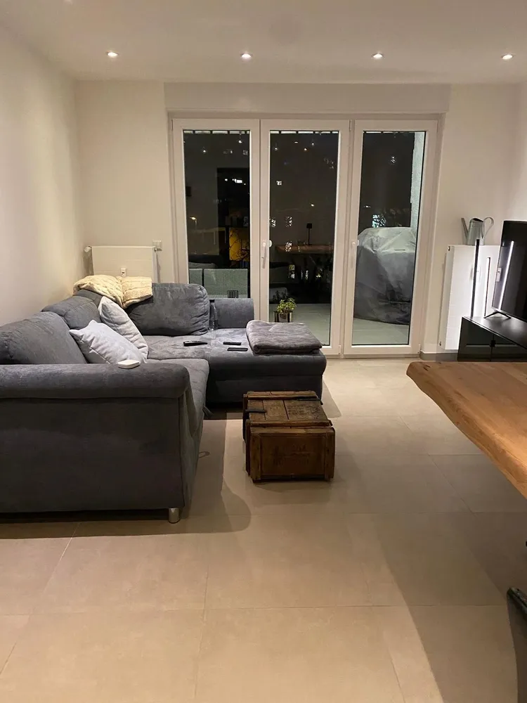 2 Zimmer Wohnung mit 80 m² in Stuttgart – Bild 2
