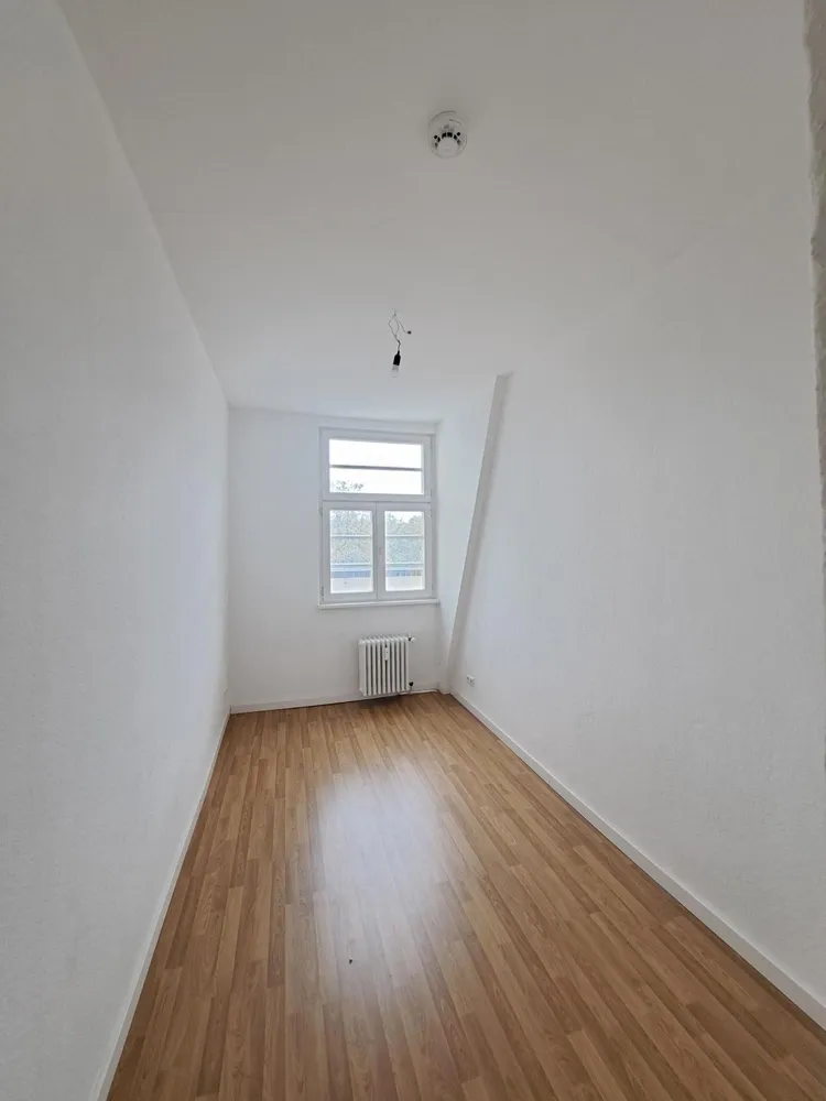 4 Zimmer Wohnung mit 120 m² in Berlin – Bild 5