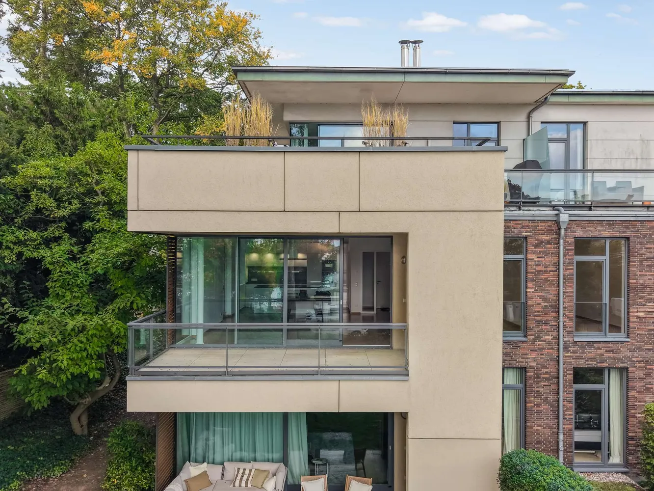 4 Zimmer Wohnung mit 162 m² in Hamburg – Bild 3