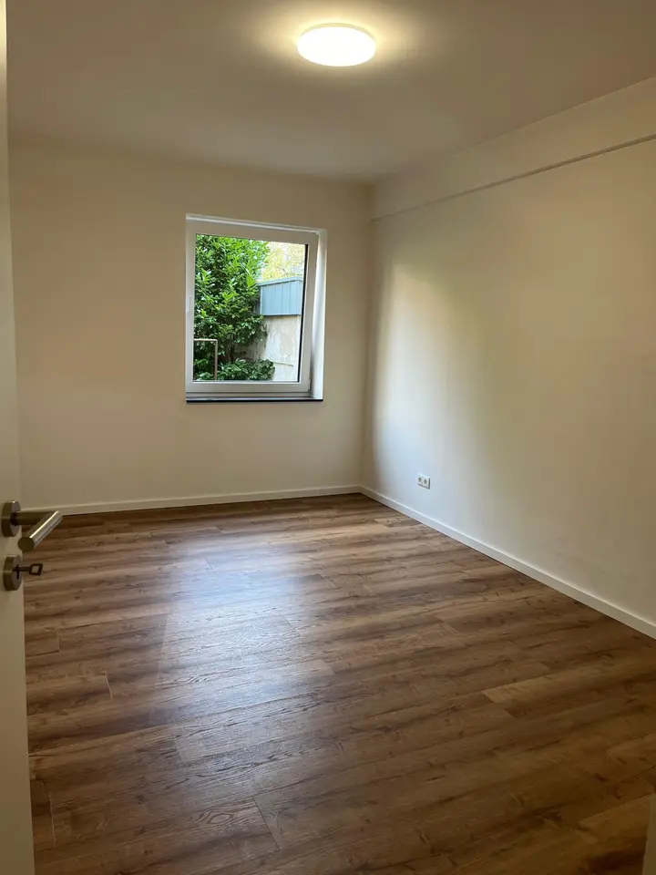 WG-Zimmer mit 14 m² in Leverkusen – Bild 1