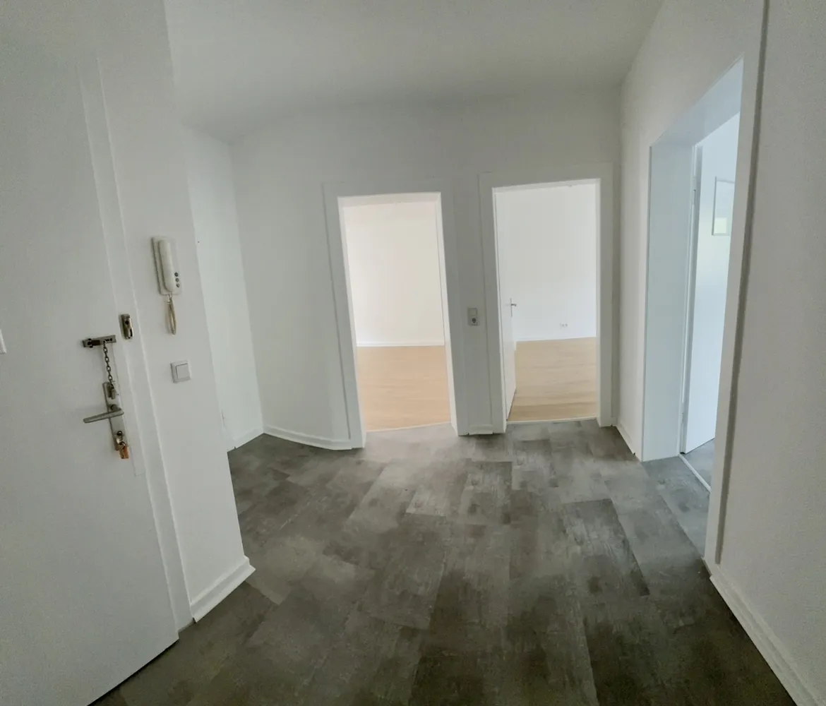 2 Zimmer Wohnung mit 67 m² in Düsseldorf – Bild 3