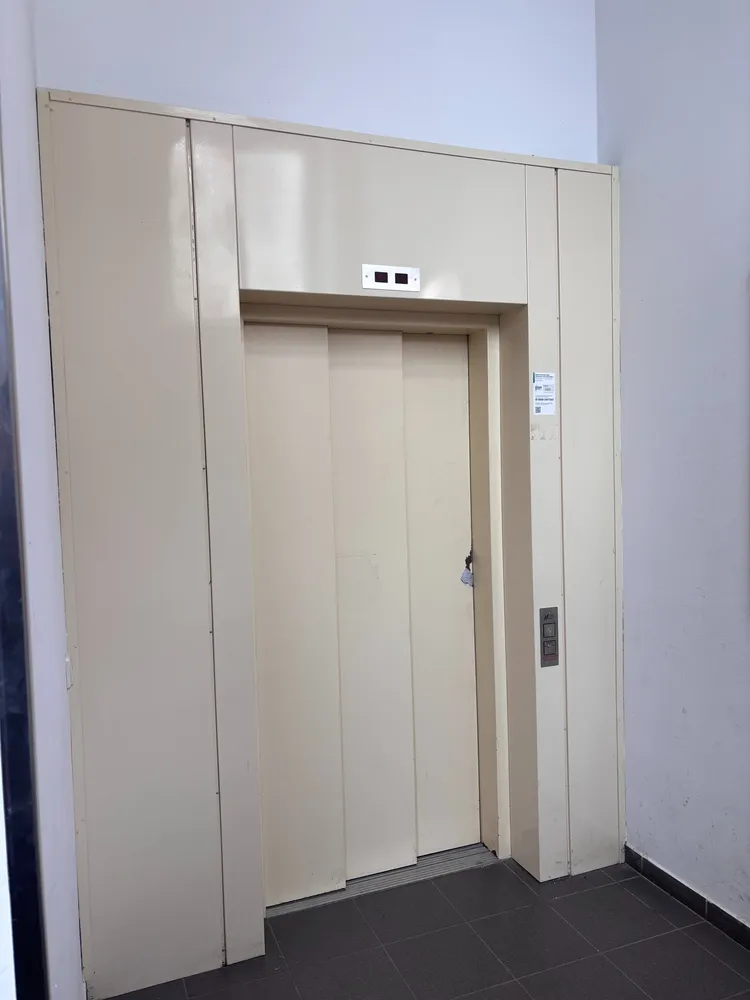 2 Zimmer Wohnung mit 70 m² in Halle (Saale) – Bild 3