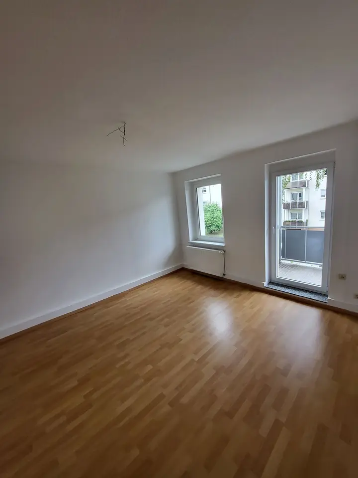 2 Zimmer Wohnung mit 54 m² in Merseburg – Bild 1