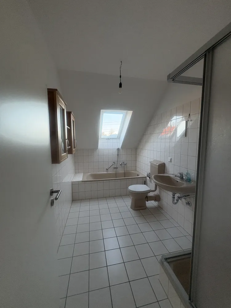 2 Zimmer Wohnung mit 47 m² in Greiz – Bild 3