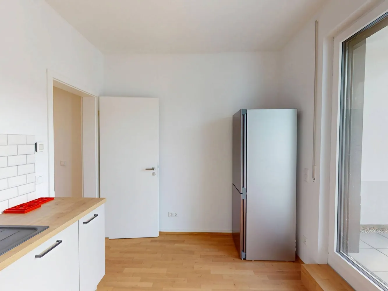 2 room apartment with 80 m² in Berlin – Photo 7