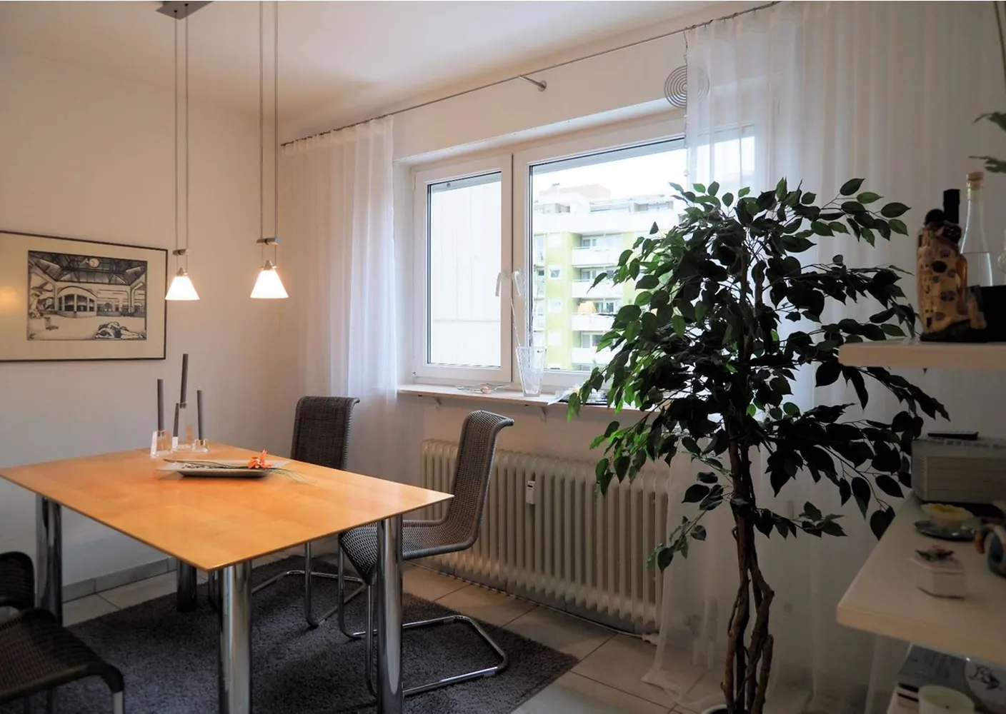 4 Zimmer Wohnung mit 93 m² in Karlsruhe – Bild 3