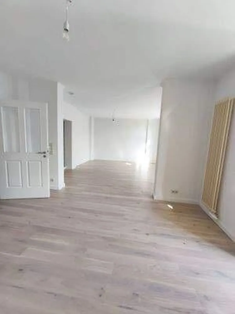 3 Zimmer Wohnung mit 106 m² in Berlin – Bild 6