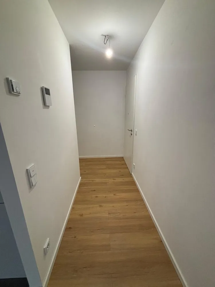 2 Zimmer Wohnung mit 81 m² in Frankfurt am Main – Bild 2