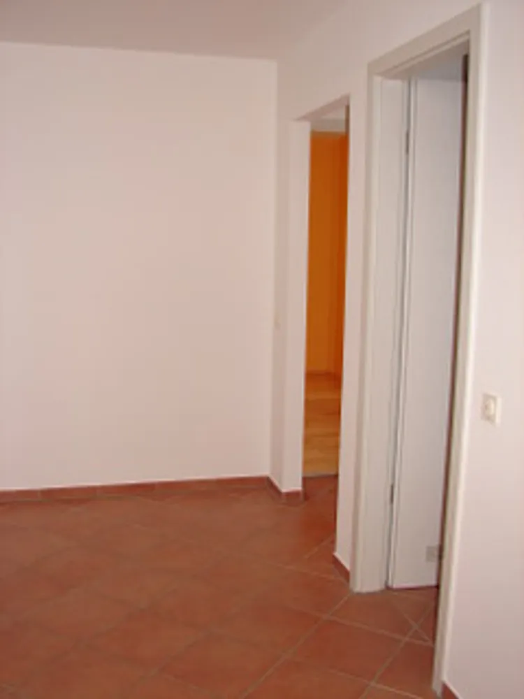 3 Zimmer Wohnung mit 87 m² in Frankfurt am Main – Bild 2