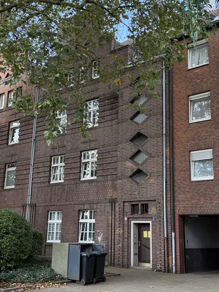 2 Zimmer Wohnung mit 80 m² in Essen – Bild 1