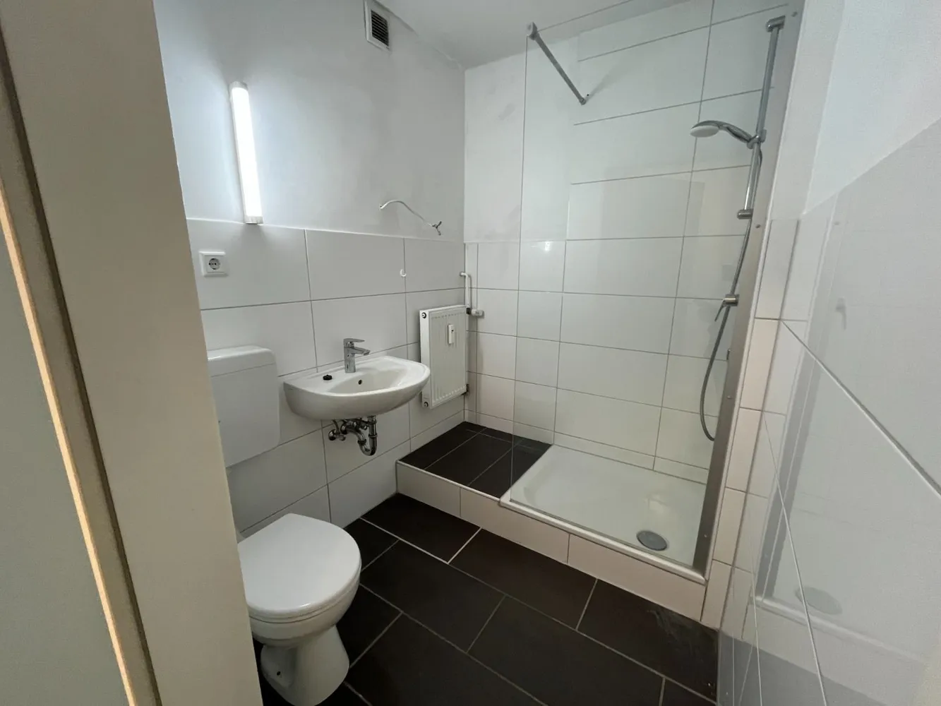 1 Zimmer Wohnung mit 27 m² in Hannover – Bild 2