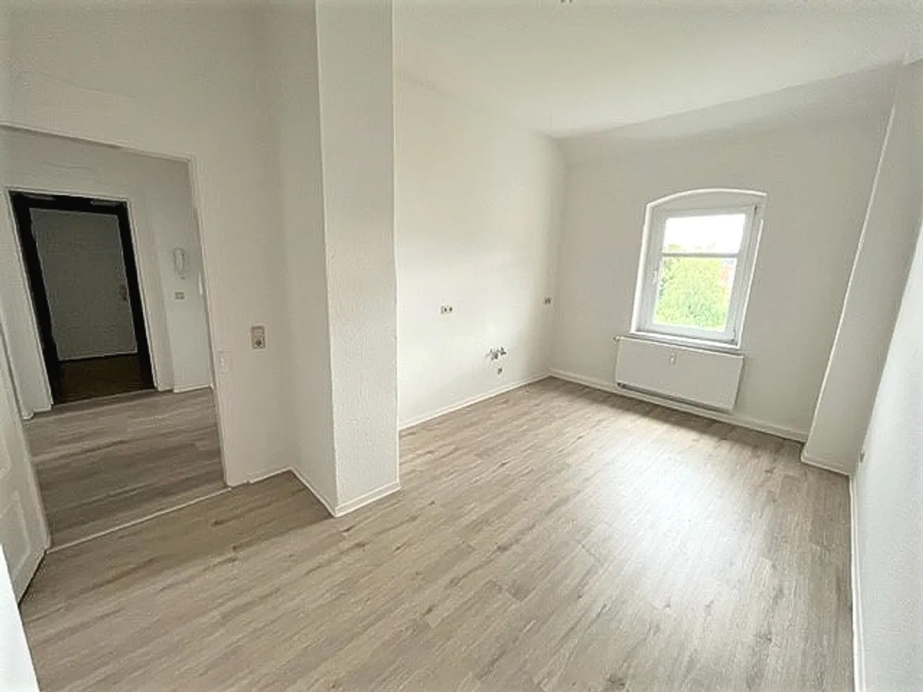 2 Zimmer Wohnung mit 60 m² in Freiberg – Bild 1