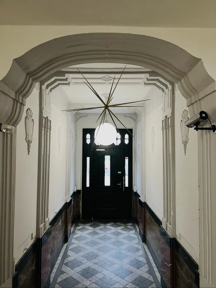 2 Zimmer Wohnung mit 75 m² in Berlin – Bild 4