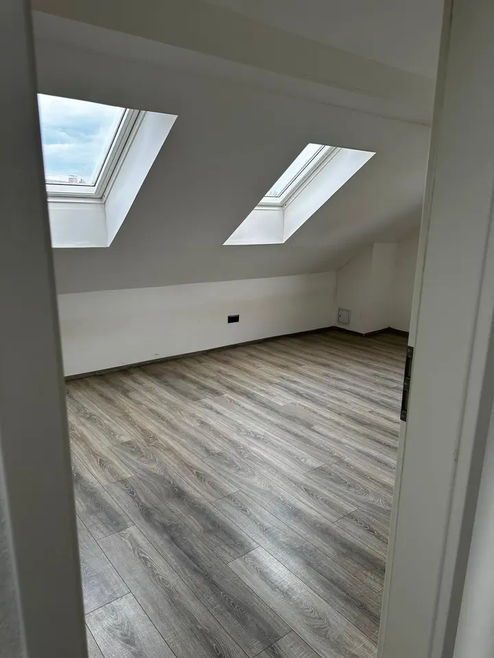 5 Zimmer Wohnung mit 129 m² in Ingolstadt – Bild 8