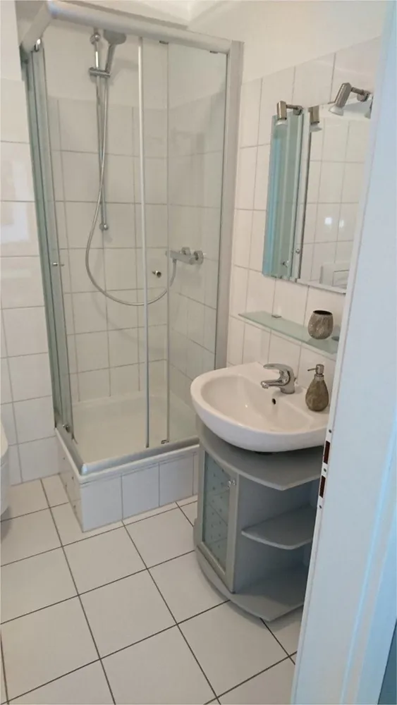 2 Zimmer Wohnung mit 50 m² in Hamburg – Bild 8