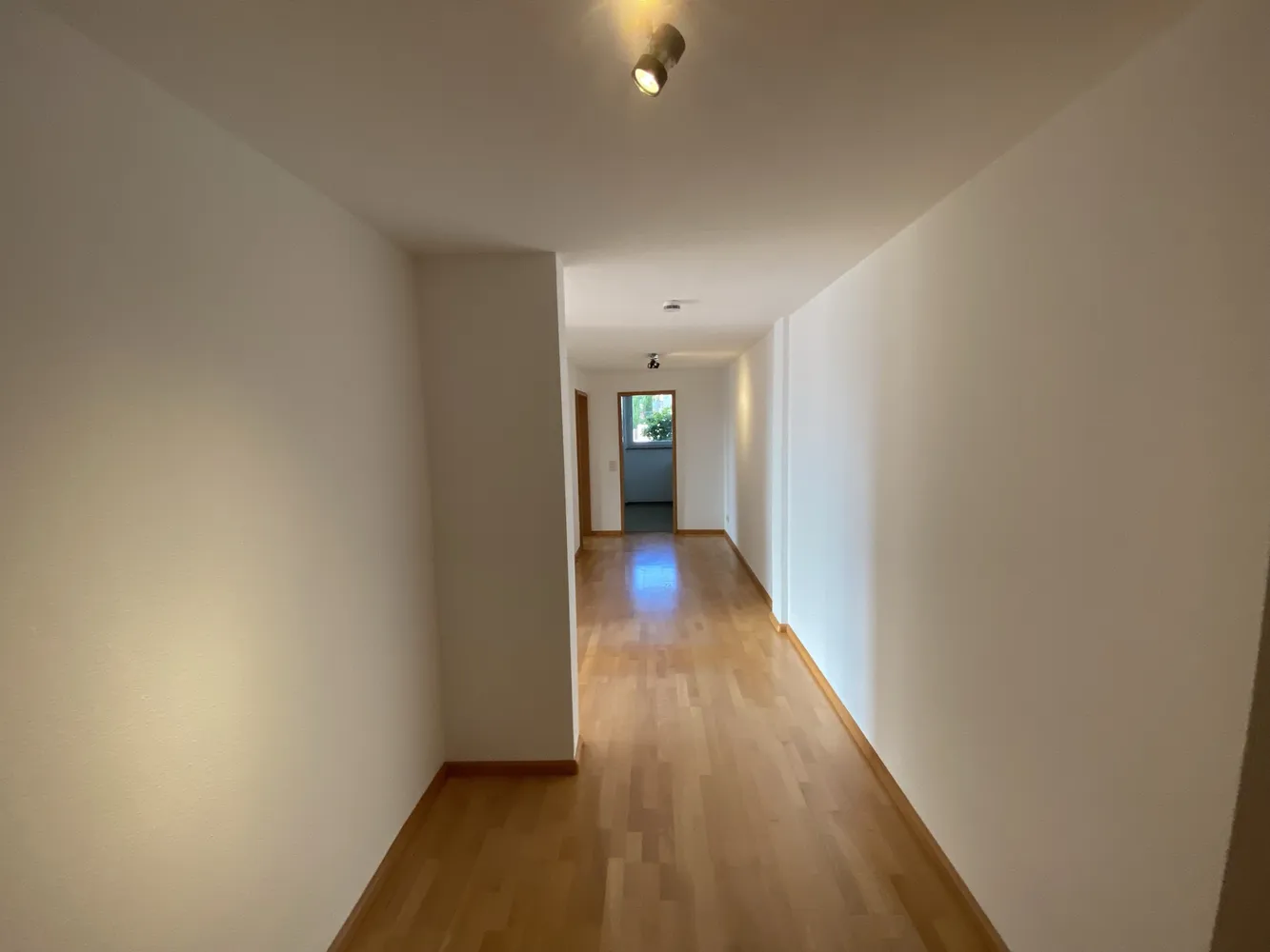4 Zimmer Wohnung mit 105 m² in Freiburg im Breisgau – Bild 1