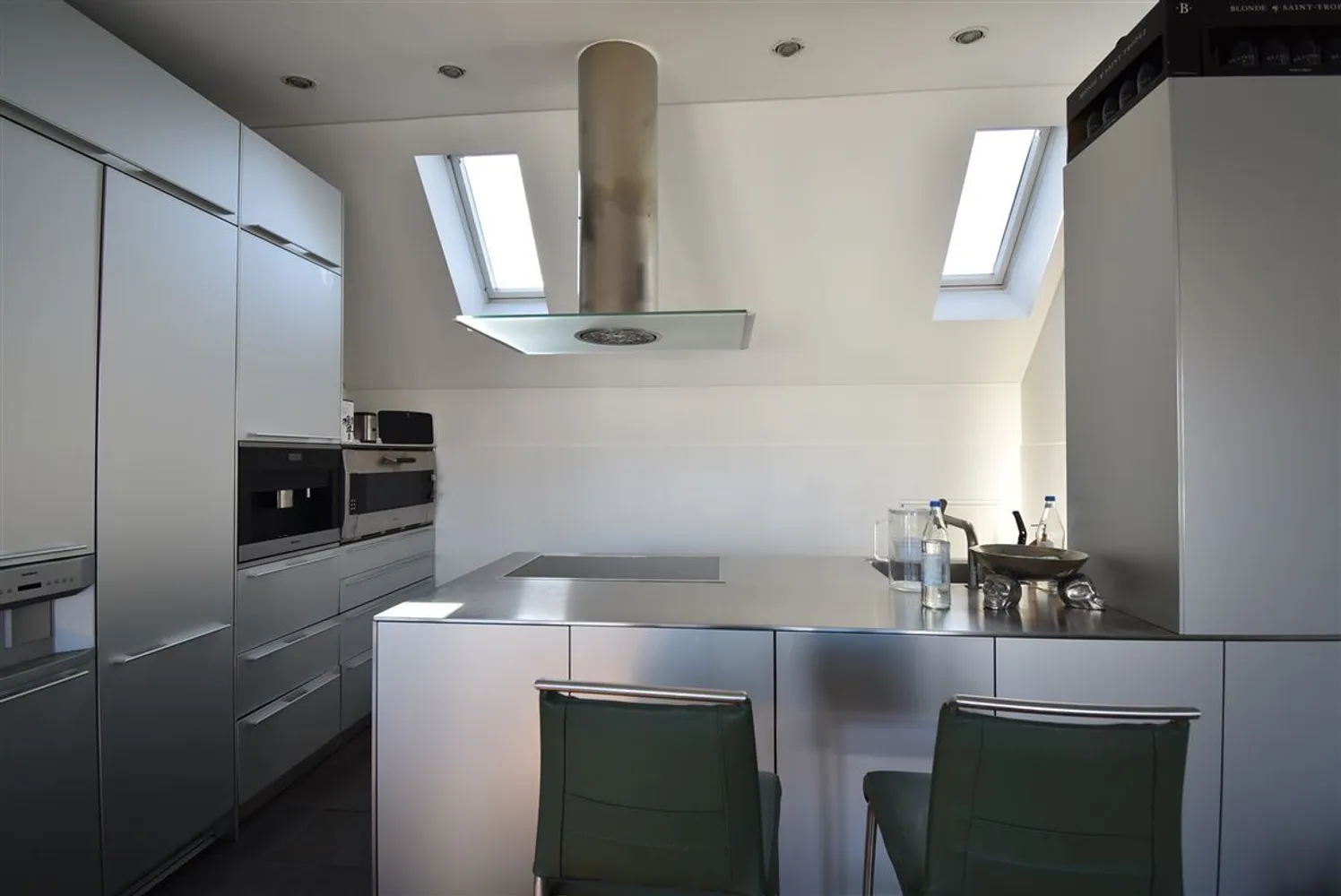 5 Zimmer Wohnung mit 219 m² in Düsseldorf – Bild 12