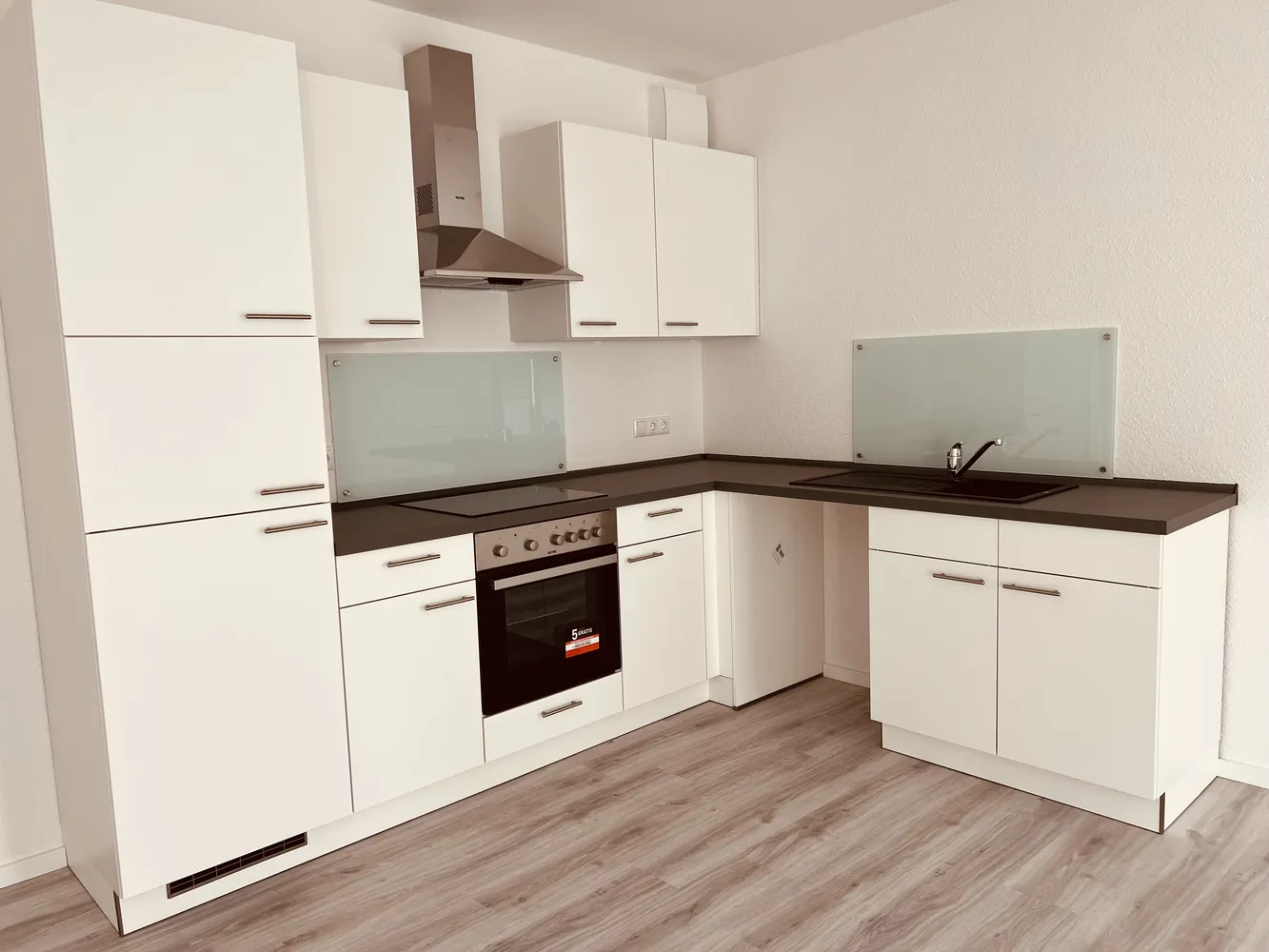 3 Zimmer Wohnung mit 81 m² in Schwerin – Bild 4