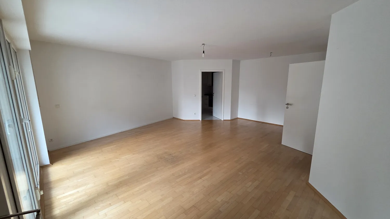 3 Zimmer Wohnung mit 98 m² in Köln – Bild 3