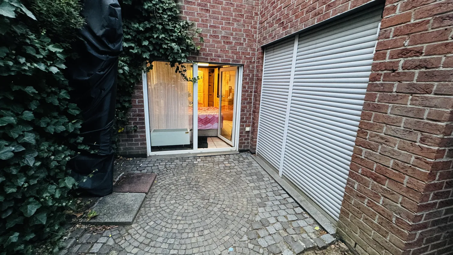 2 room apartment with 72 m² in Leverkusen – Photo 2
