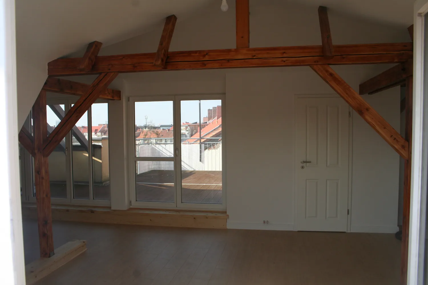 4 Zimmer Wohnung mit 120 m² in Hannover – Bild 12