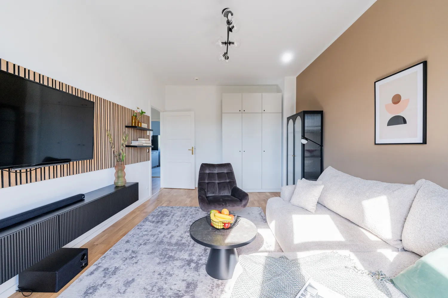 2 Zimmer Wohnung mit 60 m² in Berlin – Bild 2