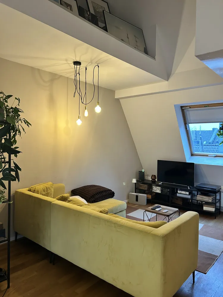 3 Zimmer Wohnung mit 100 m² in Düsseldorf – Bild 1