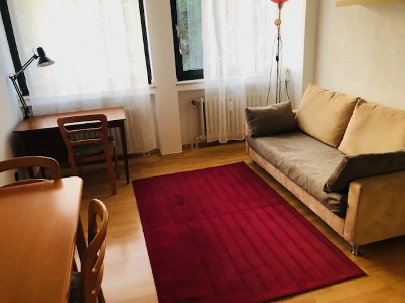 2 Zimmer Wohnung mit 30 m² in Köln – Bild 1