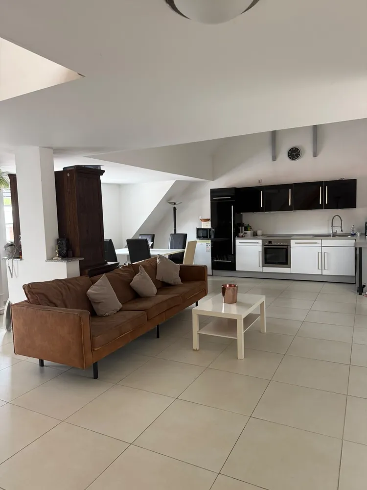 3 Zimmer Wohnung mit 132 m² in Karlsruhe – Bild 3