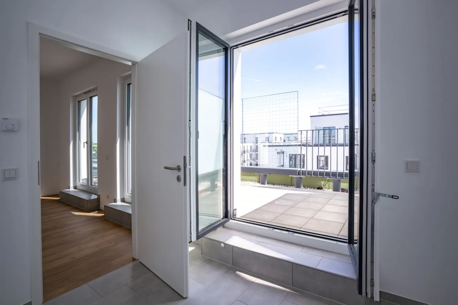 2 room apartment with 60 m² in Berlin – Photo 3