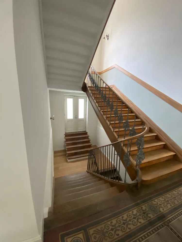 5 Zimmer Wohnung mit 199 m² in Wiesbaden – Bild 3