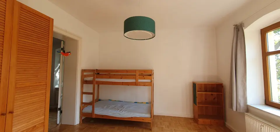 4 Zimmer Wohnung mit 125 m² in Dresden – Bild 2