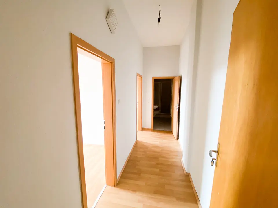 2 Zimmer Wohnung mit 68 m² in Wilhelmshaven – Bild 4