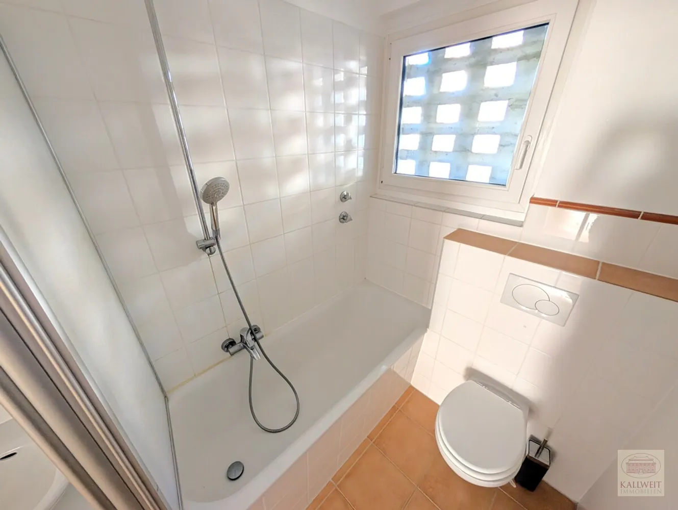 2 Zimmer Wohnung mit 53 m² in Düsseldorf – Bild 3