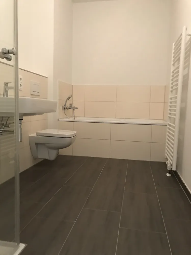 2 Zimmer Wohnung mit 64 m² in Hamburg – Bild 2
