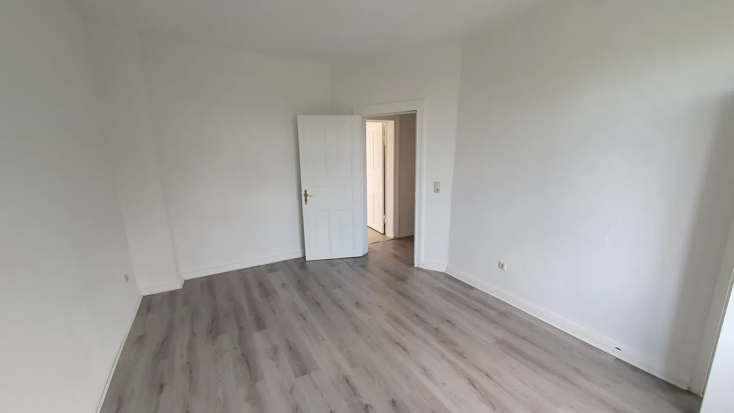 2 Zimmer Wohnung mit 48 m² in Kiel – Bild 12