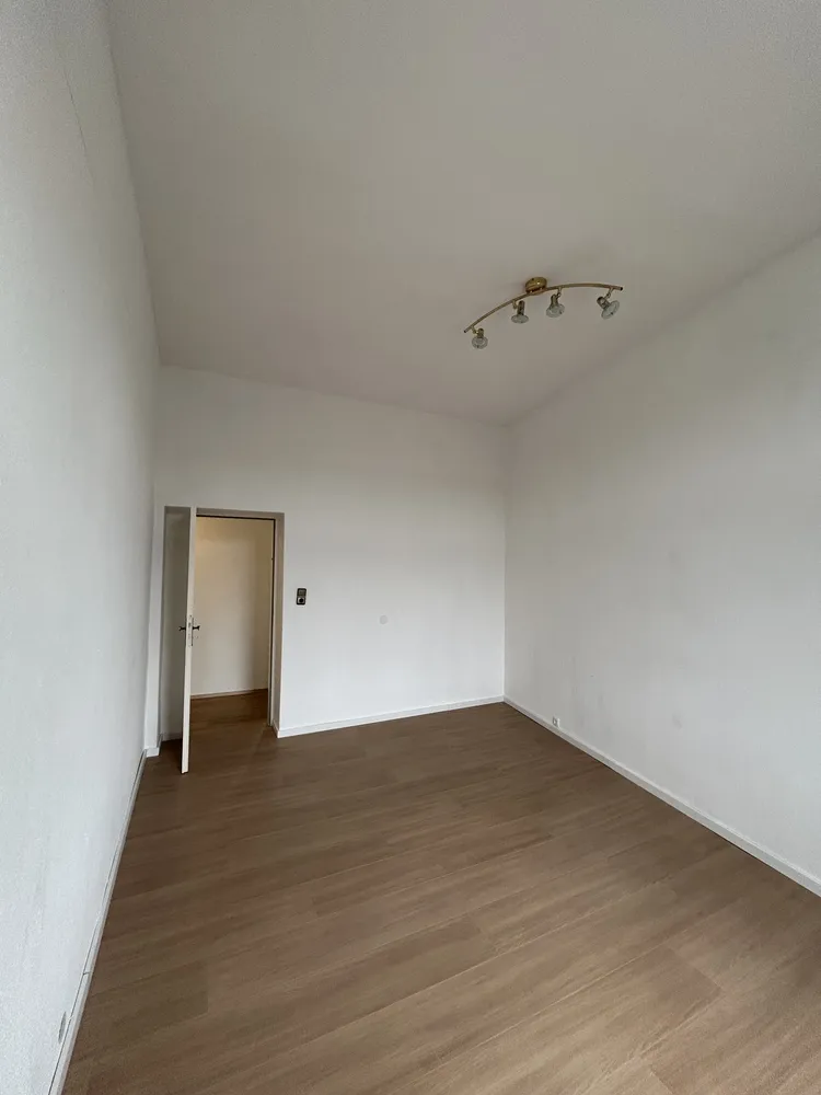4 Zimmer Wohnung mit 91 m² in Köln – Bild 2