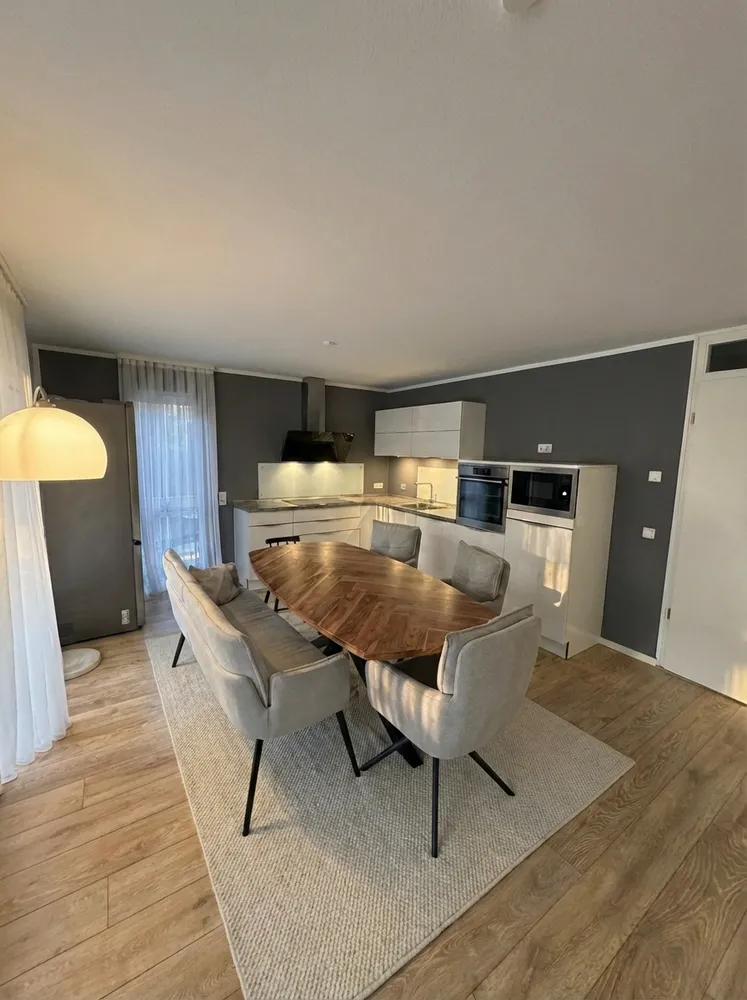 4 Zimmer Wohnung mit 107 m² in Frankfurt am Main – Bild 2