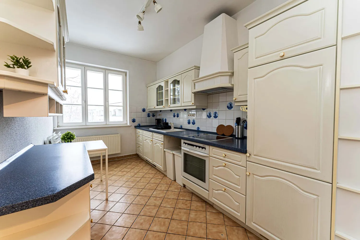 Shared room with 9 m² in Berlin – Photo 4