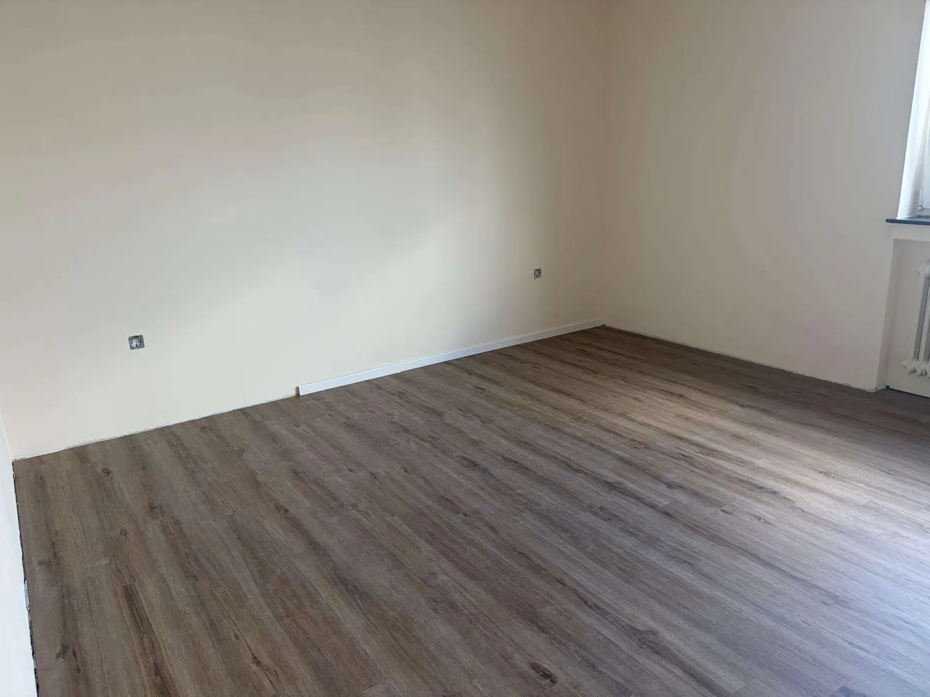 3 Zimmer Wohnung mit 80 m² in Homburg – Bild 2