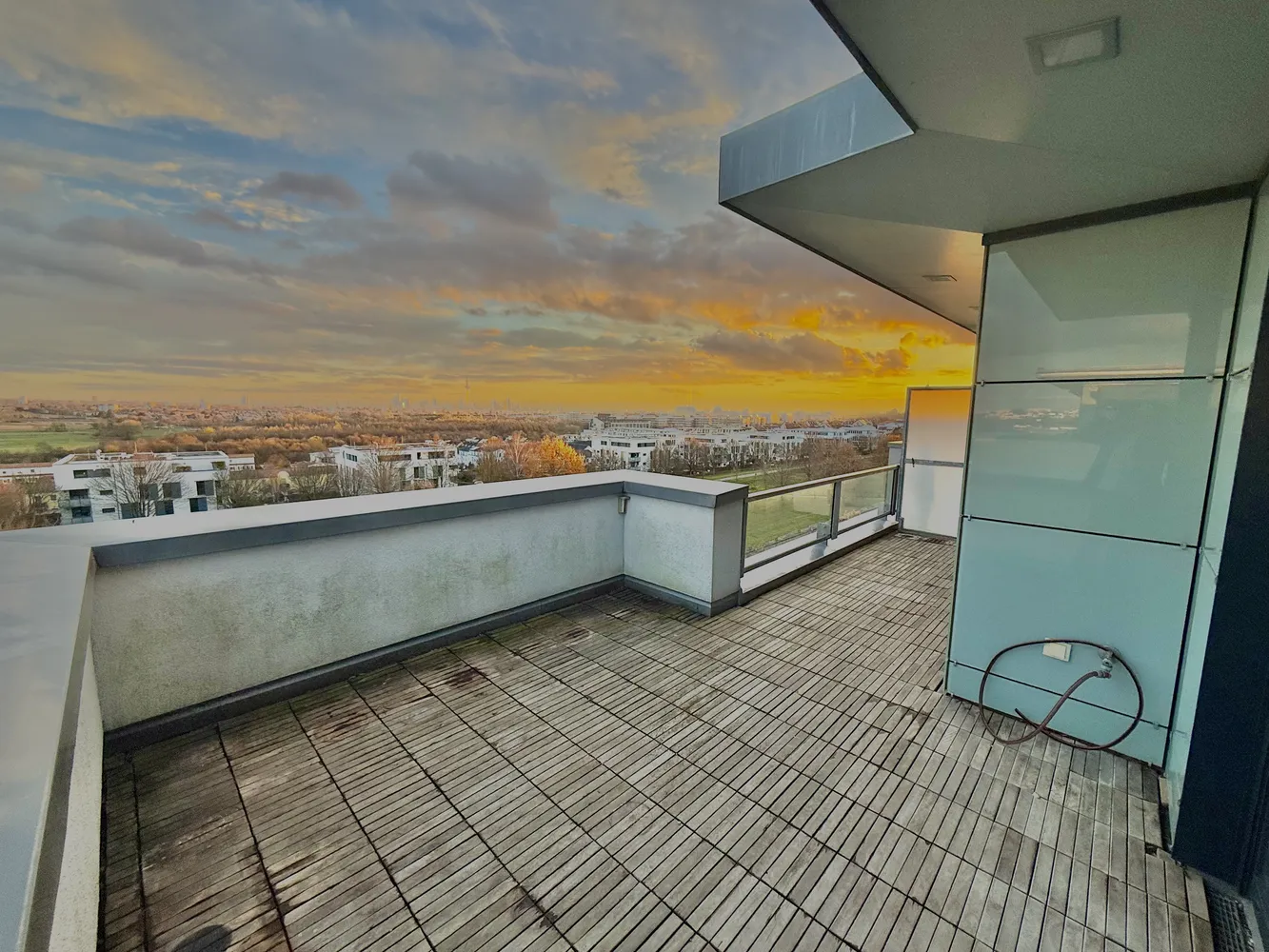 3 room apartment with 99 m² in Frankfurt am Main – Photo 2