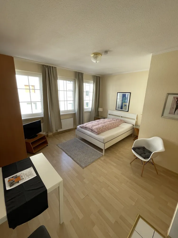1 Zimmer Wohnung mit 37 m² in Düsseldorf – Bild 1