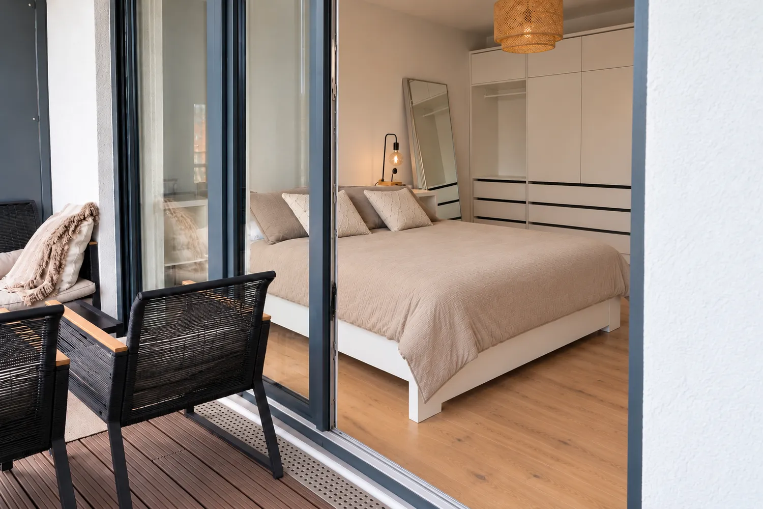 2 Zimmer Wohnung mit 70 m² in Frankfurt am Main – Bild 3