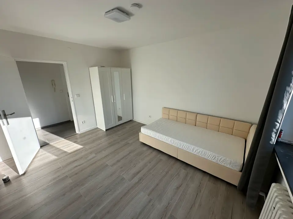WG-Zimmer mit 75 m² in Karlsruhe – Bild 2