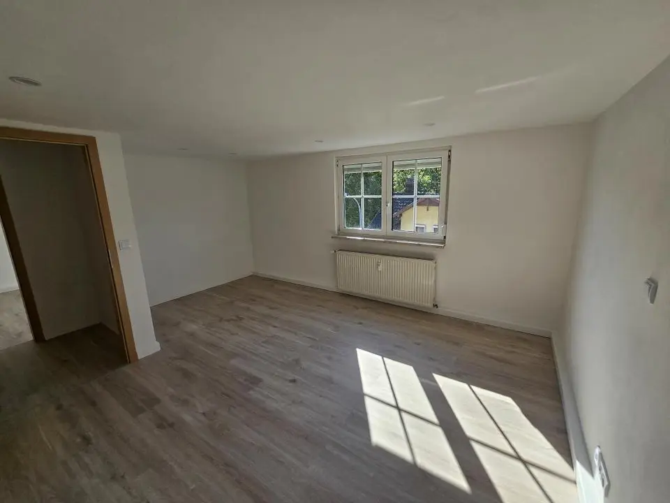 4 Zimmer Wohnung mit 109 m² in Sonneberg – Bild 7