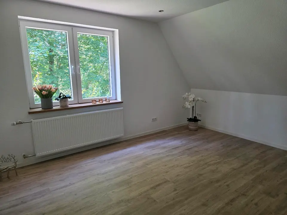 5 Zimmer Wohnung mit 120 m² in Lingen – Bild 1