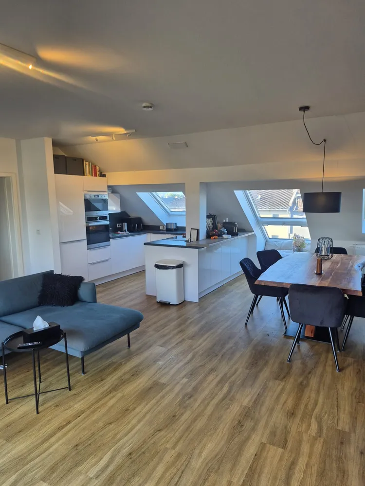 3 Zimmer Wohnung mit 87 m² in Wiesbaden – Bild 4
